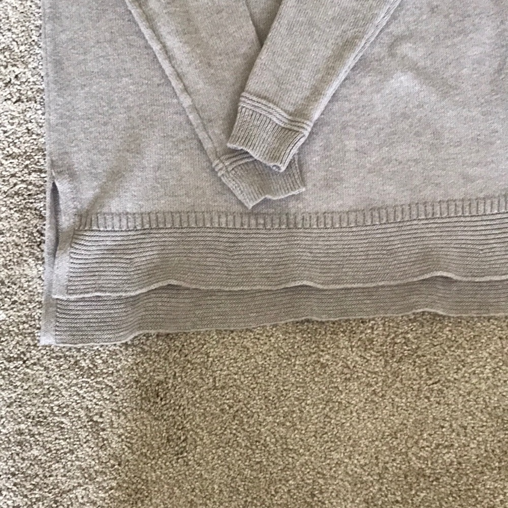 Old navy tunic sweater, Taupe XS, SOFT! NWOT - Picture 3 of 5